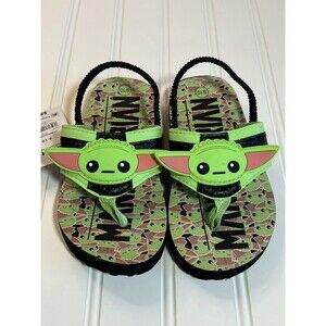 MANDALORIAN Toddler Boys Size 9/10 Flip Flop Sandals NWT